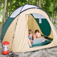 camping_couple